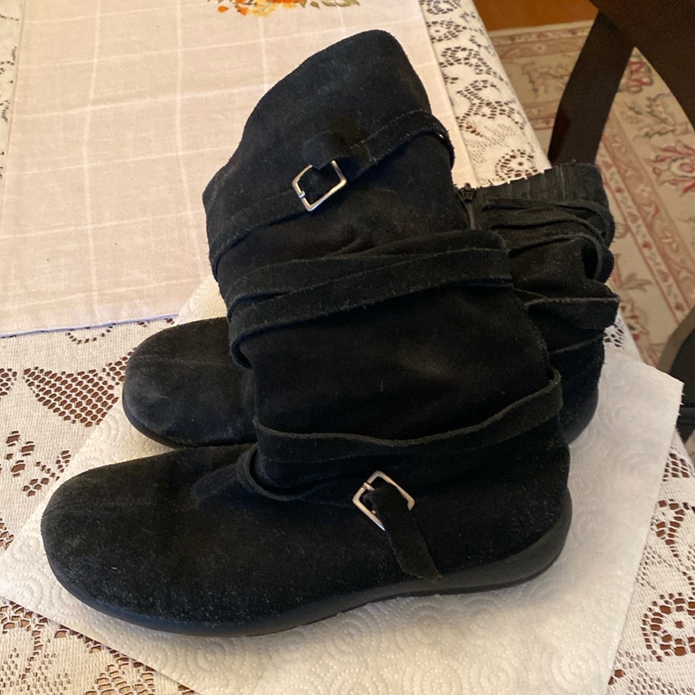 Ladies boots